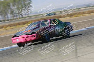 media/Oct-01-2022-24 Hours of Lemons (Sat) [[0fb1f7cfb1]]/10am (Front Straight)/